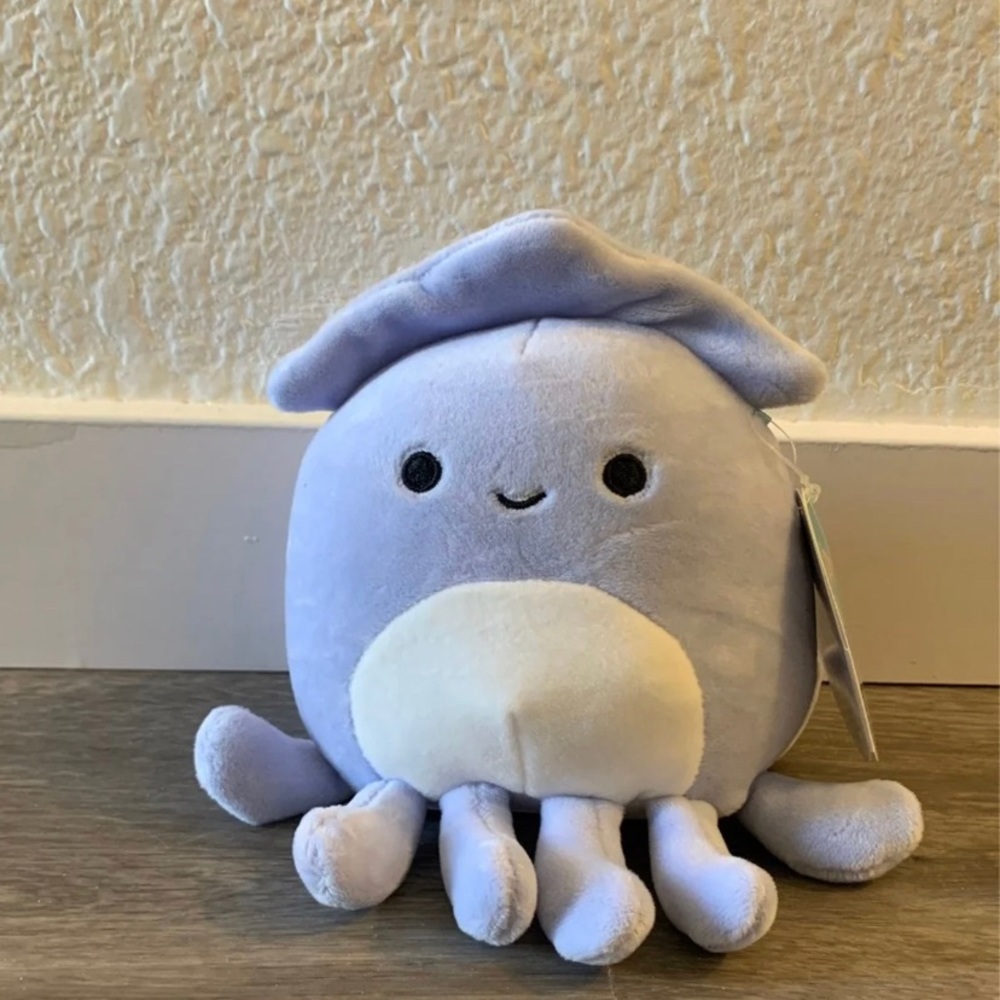 NWT Stacy the Squid Squishmallow 5”